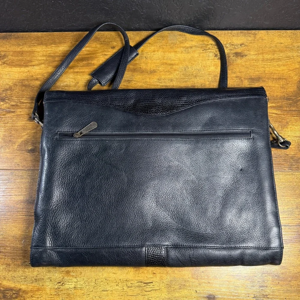 Bagaggio Vintage Black Leather Lizard Embossed Messenger Bag Briefcase OS